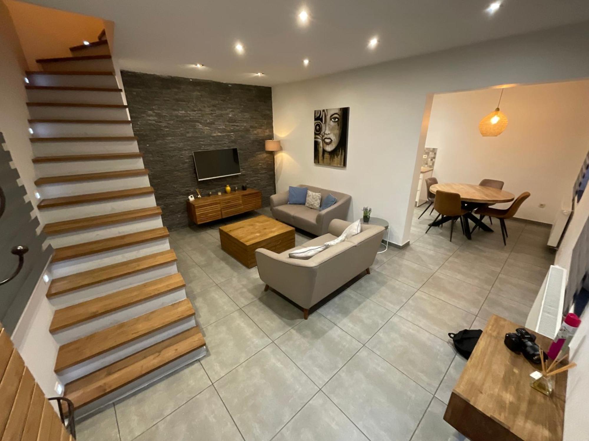 Maison 3 Chambres Proximite Aeroport Et Grand Axes Charleroi Bagian luar foto